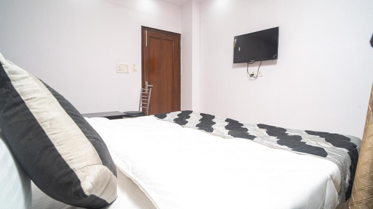 Hotel Gs International Couple Friendly At Delhi University Νέο Δελχί Εξωτερικό φωτογραφία