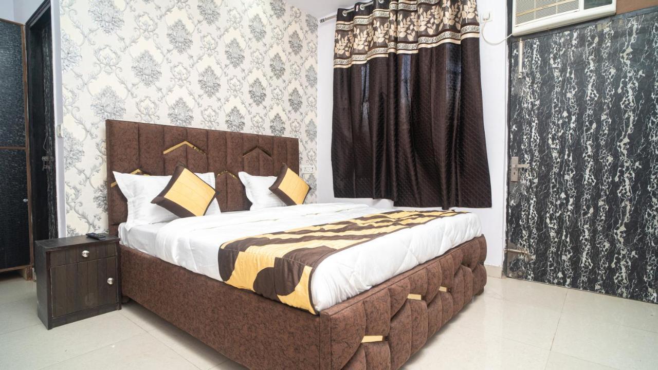 Hotel Gs International Couple Friendly At Delhi University Νέο Δελχί Εξωτερικό φωτογραφία
