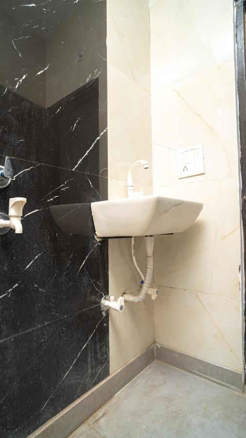 Hotel Gs International Couple Friendly At Delhi University Νέο Δελχί Εξωτερικό φωτογραφία