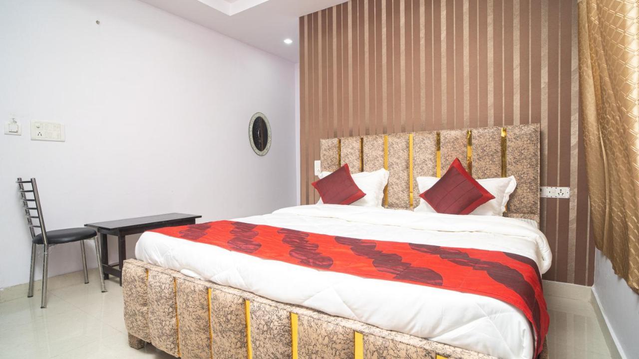 Hotel Gs International Couple Friendly At Delhi University Νέο Δελχί Εξωτερικό φωτογραφία