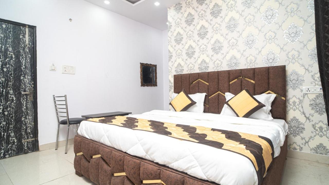 Hotel Gs International Couple Friendly At Delhi University Νέο Δελχί Εξωτερικό φωτογραφία
